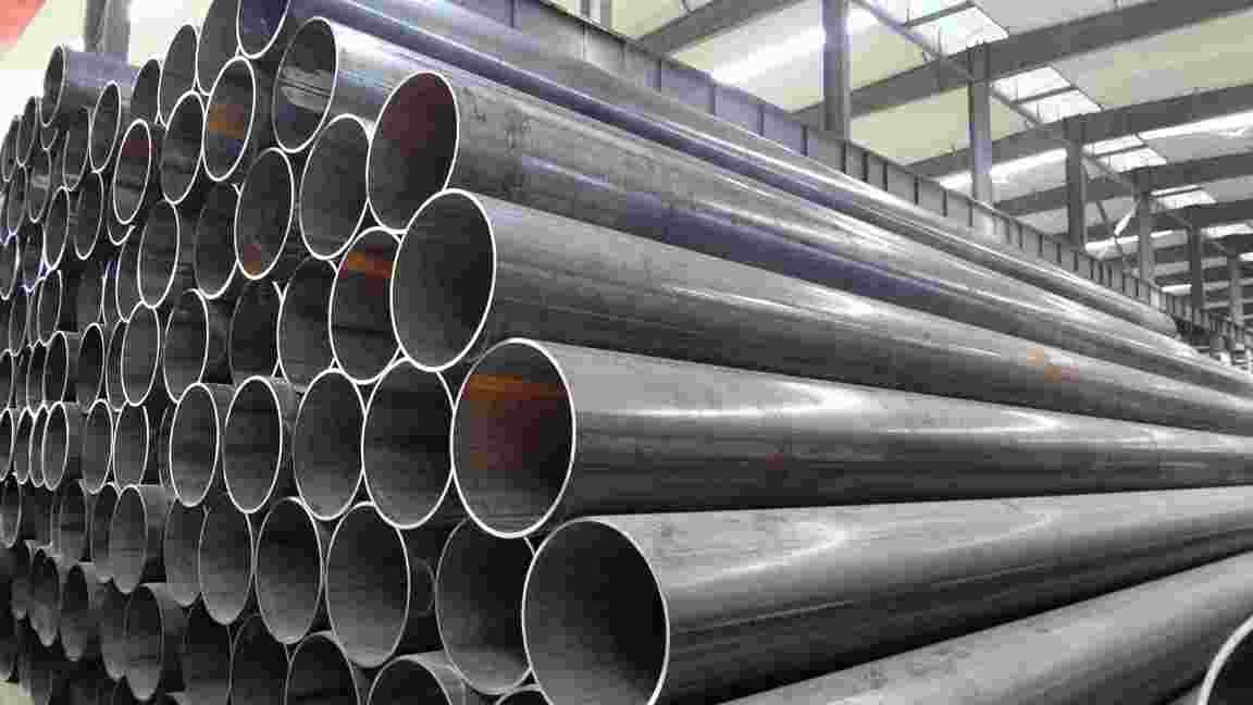Welded Steel Pipes Manufacturing, What is a Welded Steel Pipe or Tube